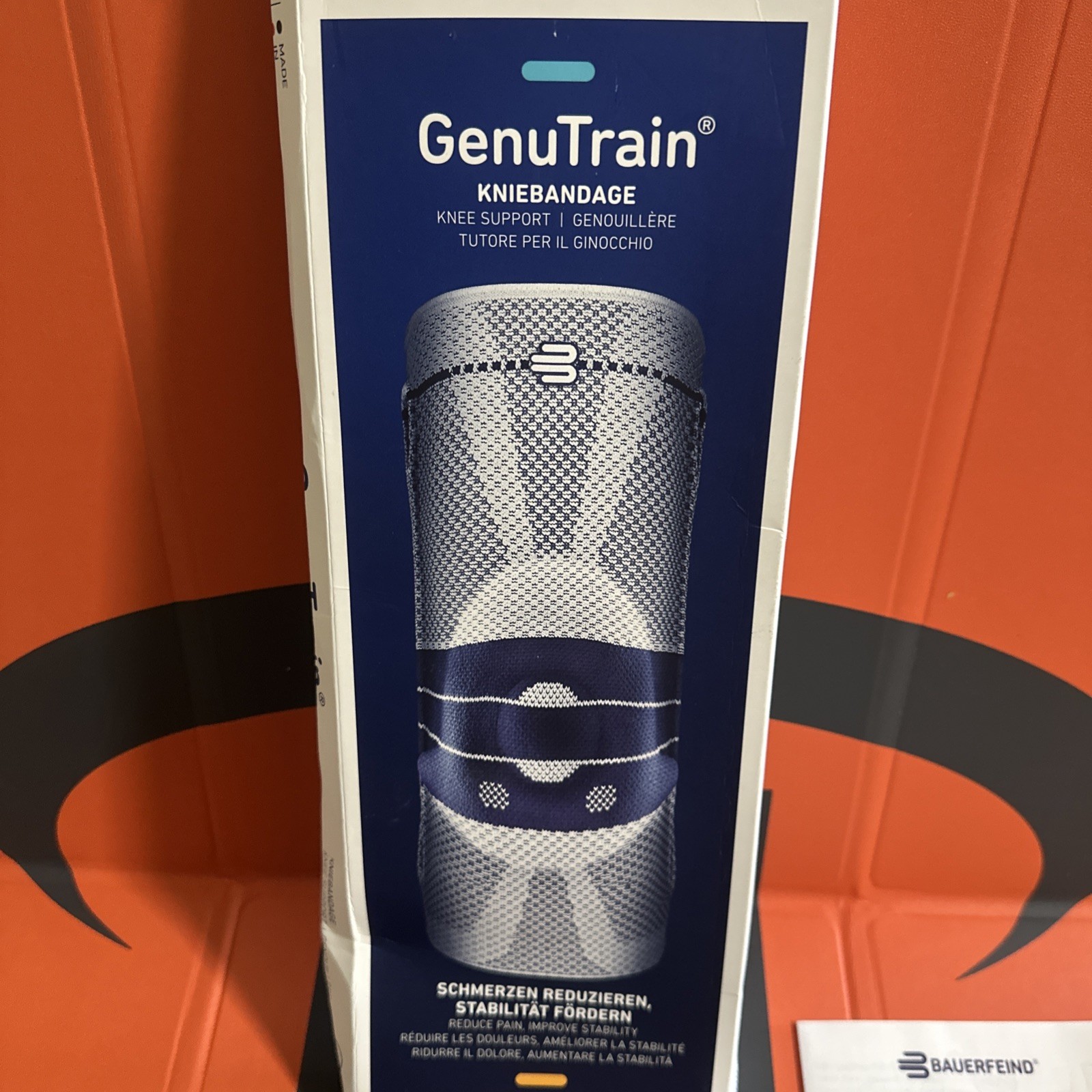 Bauerfeind GenuTrain Knee Brace – Compression Knee Support for Arthritis, Size 4