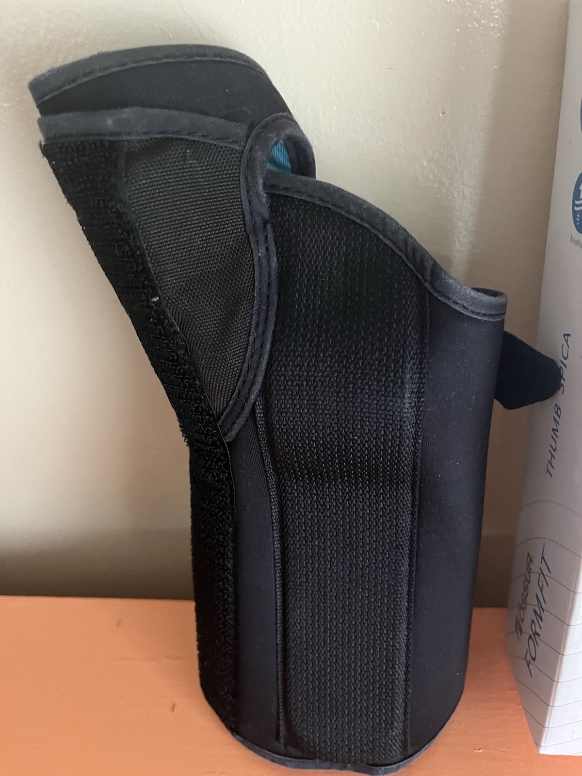 Ossur Formfit Thumb Spica Brace Left Thumb Large