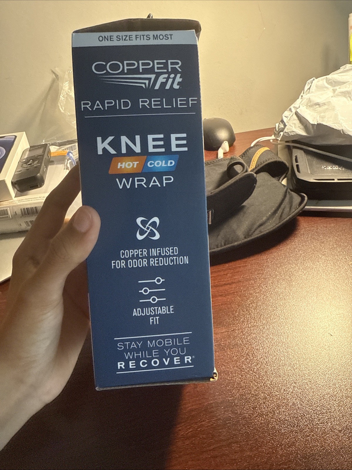 COPPER FIT RAPID RELIEF KNEE ADJUSTABLE FIT WRAP- HOT OR COLD GEL PACK- ONE SIZE