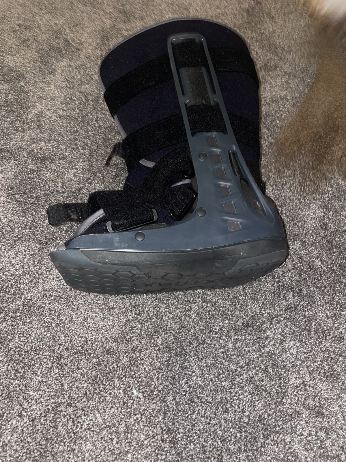 Maxtrax Orthopedic Inflatable Sz Medium DJO LLC Ankle Foot Brace Walking Boot