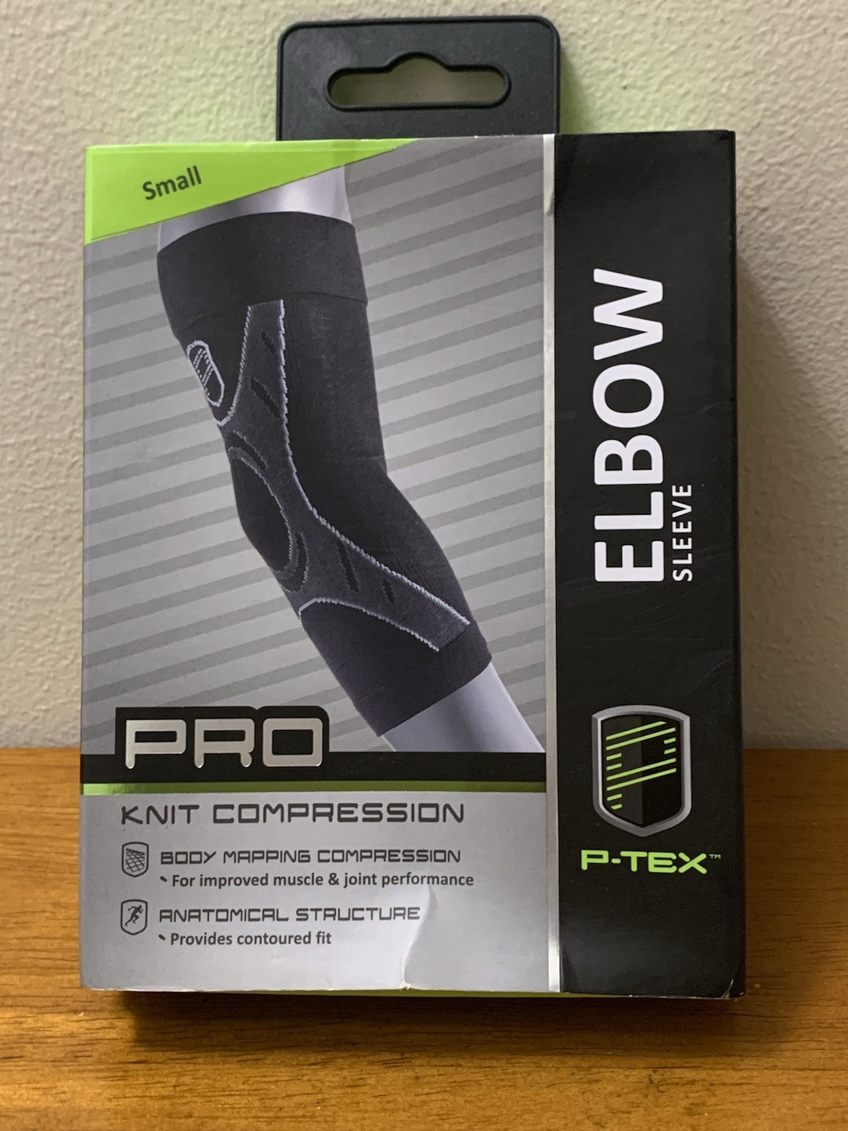 P-TEX ** PRO KNIT COMPRESSION ELBOW SLEEVE** ” P-TEXE500“ **BLACK **NEW** Small
