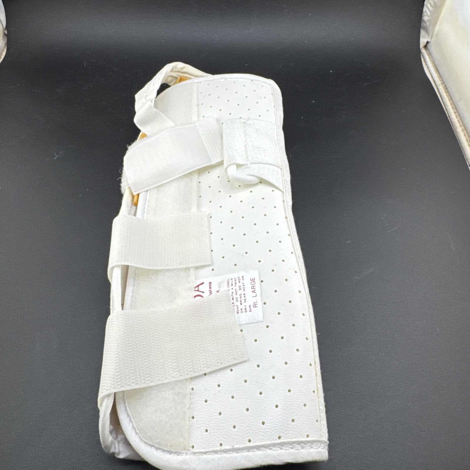 Kirschner Medical AOA Left + Right Wrist Splints – Medical Orthopedic Stabilizer