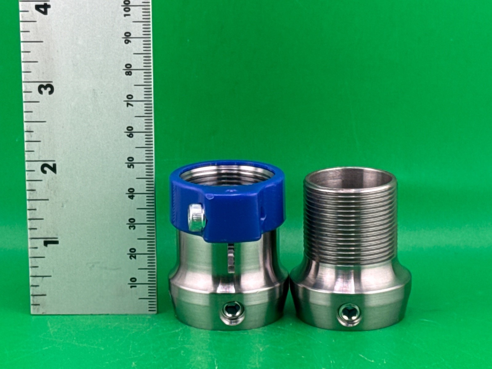 Adjustable height prosthetic pylon adapter component part