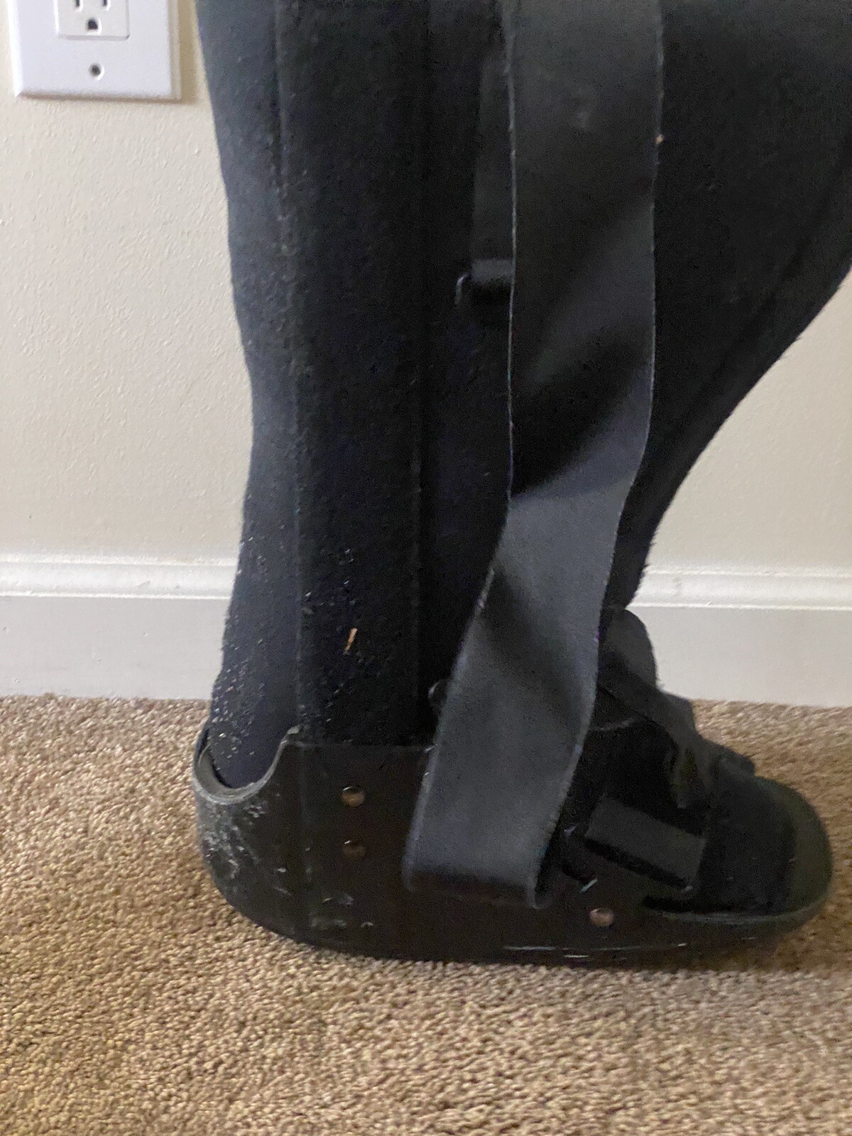 Premier orthopedic supplv air walker Medium Men Size 6-10 women 7-11 LEFT