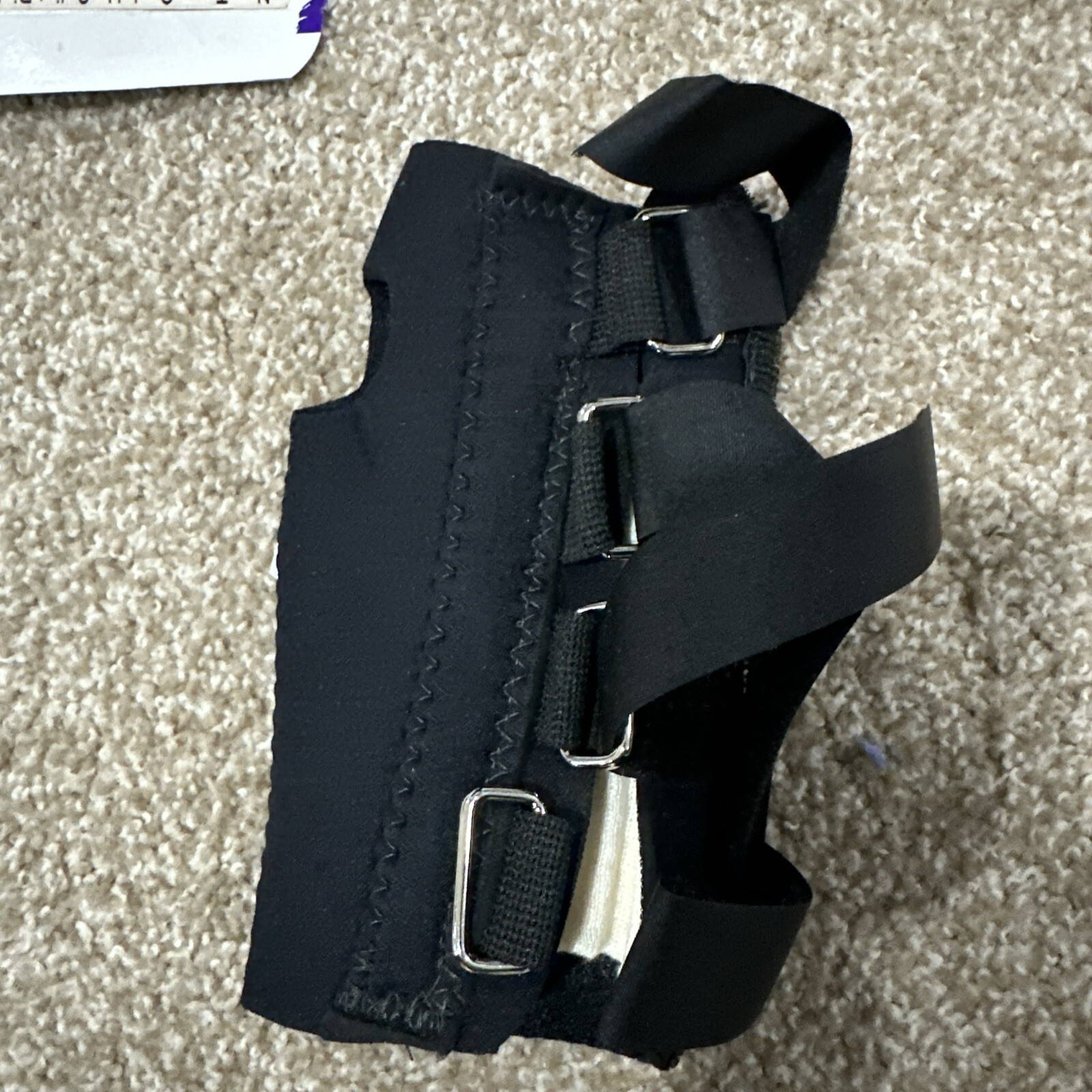Alex Neo-Terry Cock Up Splint Right. Medium In Black