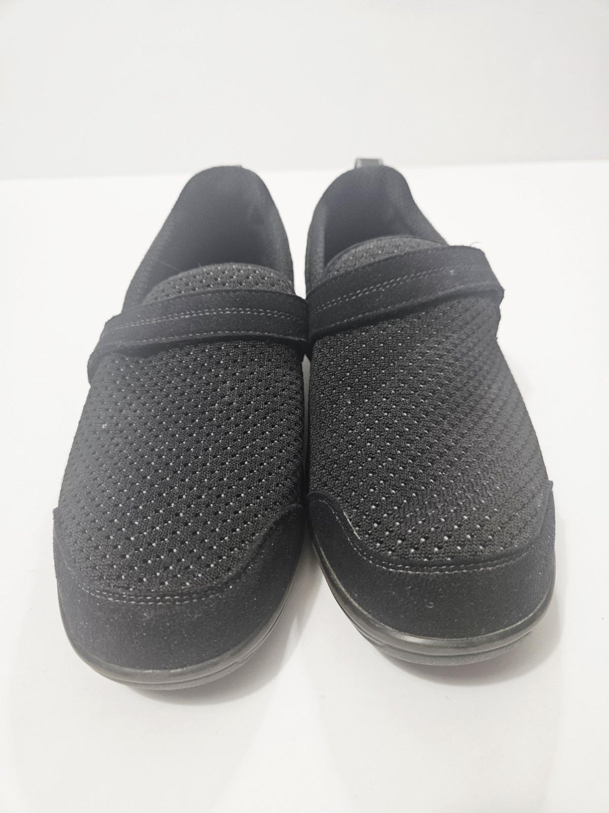 Women’s Orthofeet Proven Bunions & Plantar Fasciitis Relief. Black Size 8.5