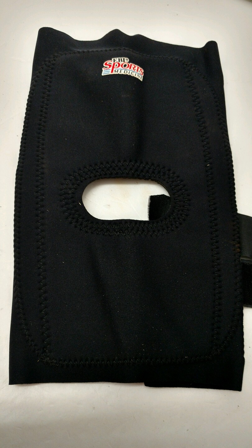 EBI Sports Medicine Knee Brace Sleeve Wrap Patella Knee Cap Support