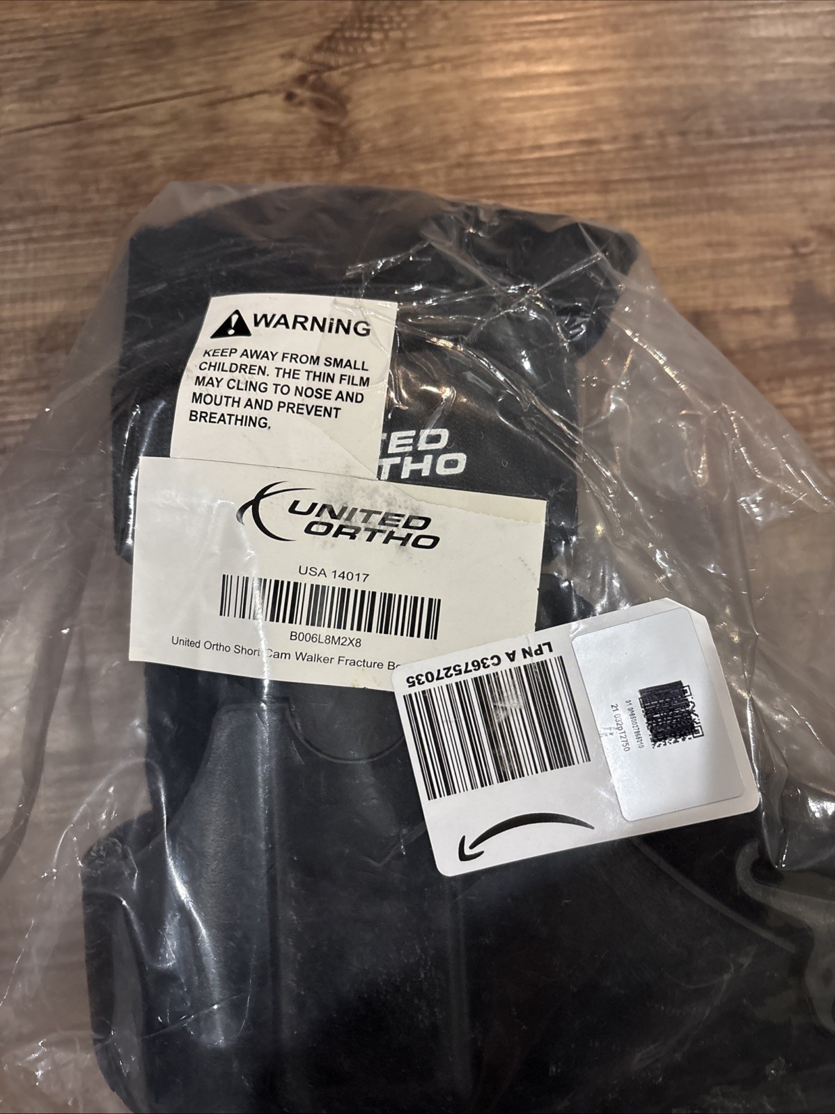 United Ortho Short Air Cam Walker Fracture Boot, Large, Black