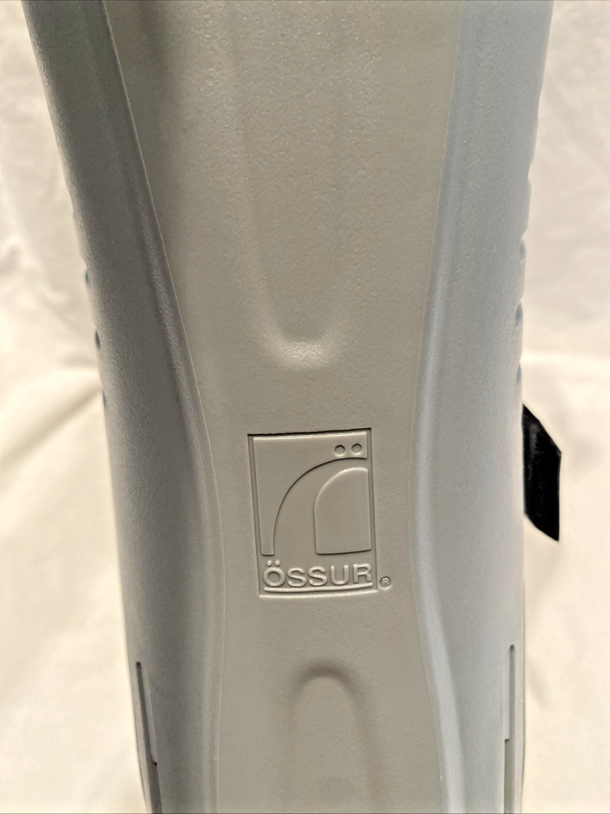 OSSUR – REBOUND AIR WALKER LOW TOP BOOT – SIZE SMALL