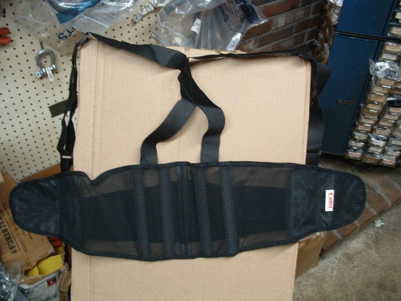 CADET BACK SUPPORT HARNESS HOOK-LOOP WITH SHOULDER STRAPS USA SIZE M 33″ TO 38″