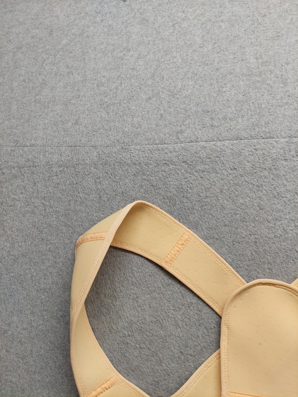 Circumference Women Posture Corrector S Beige Breathable Back Spine Support Vest