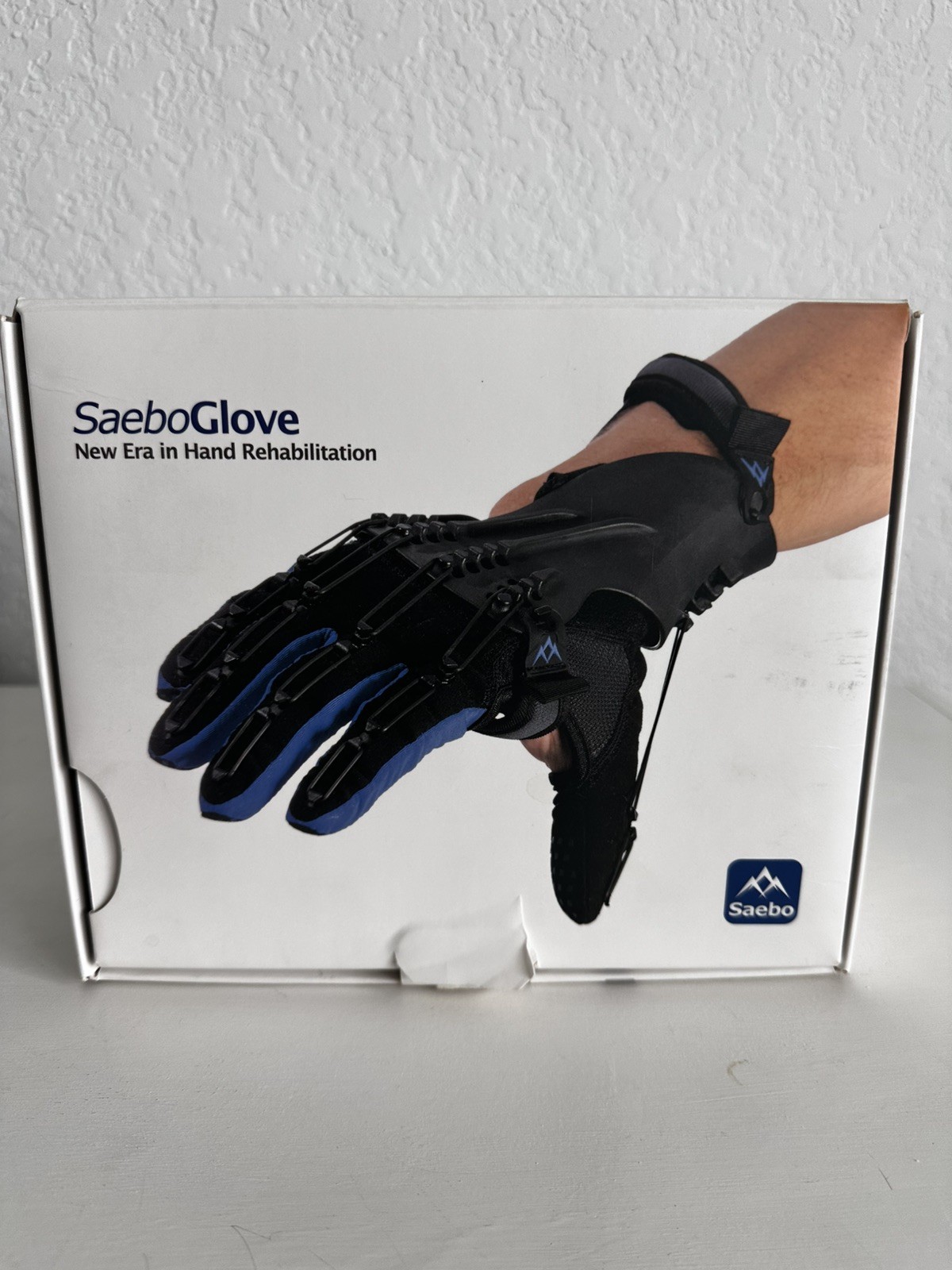 SaeboGlove Hand Therapy Rehabilitation Glove For RIGHT Hand Size Med MD-R-1