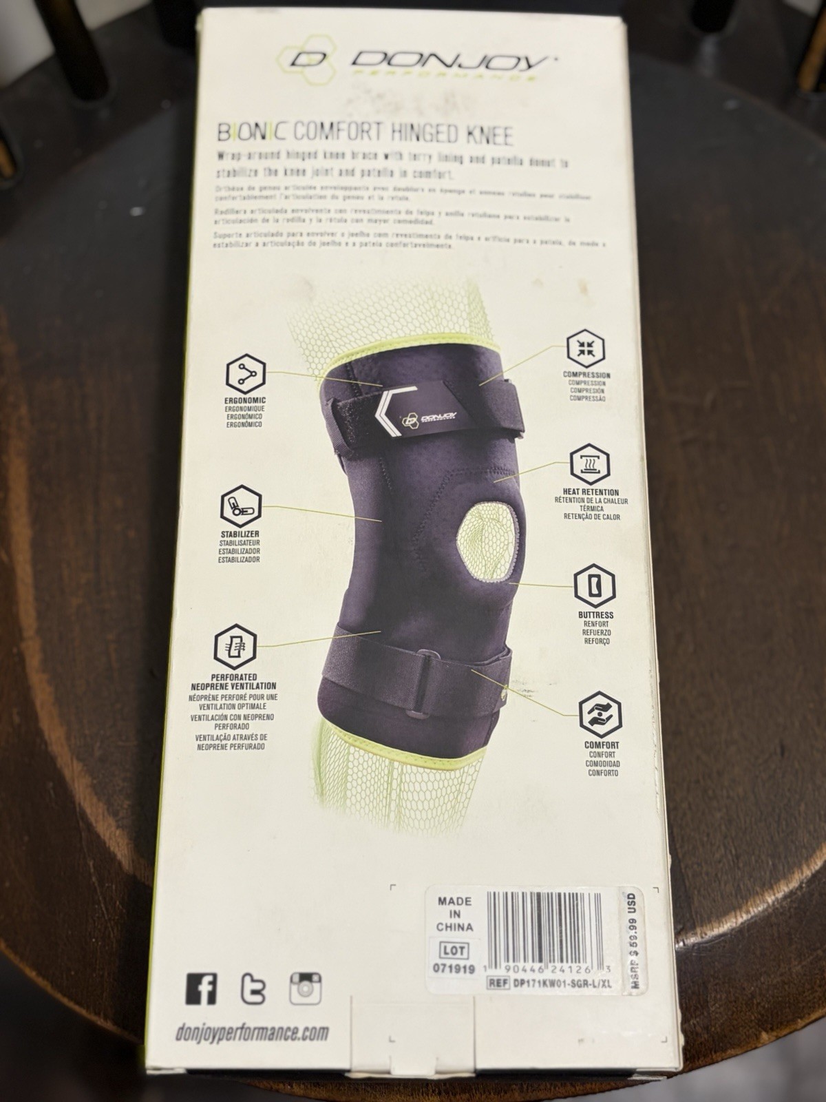 DonJoy Performance Bionic Comfort Hinged Knee Brace, L, Black