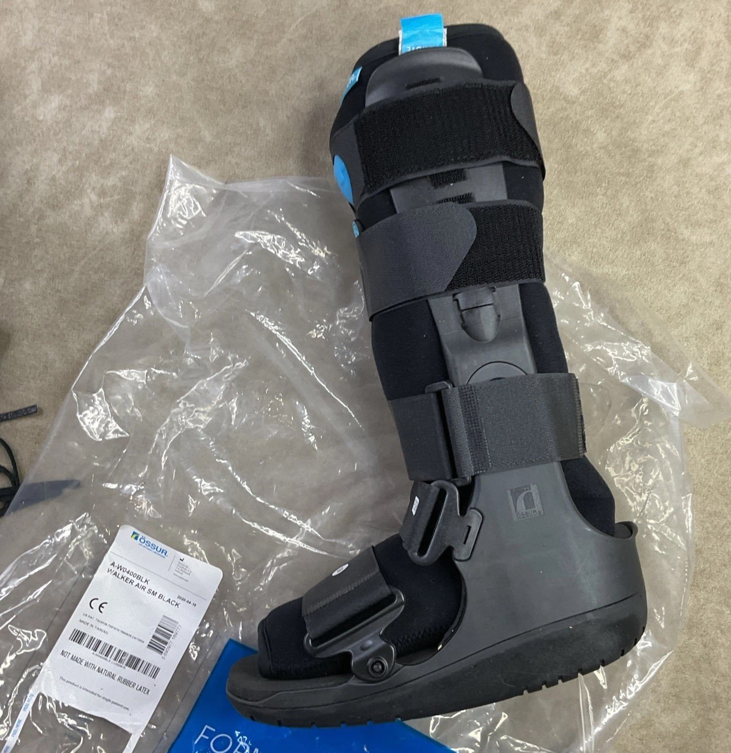 Ossur Boot Air Equalizer Hi-Top Form Fit Walking A-W0400BLK Black NEW