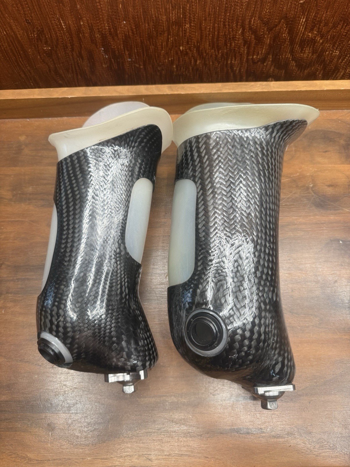 Pair Carbon Fiber BK Prosthetic Sockets MEDEX Bulldog Adapters Titanium