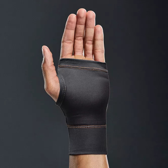 TOMMIE COPPER SPORT COMPRESSION WRIST SLEEVE LARGE/XL – BLACK