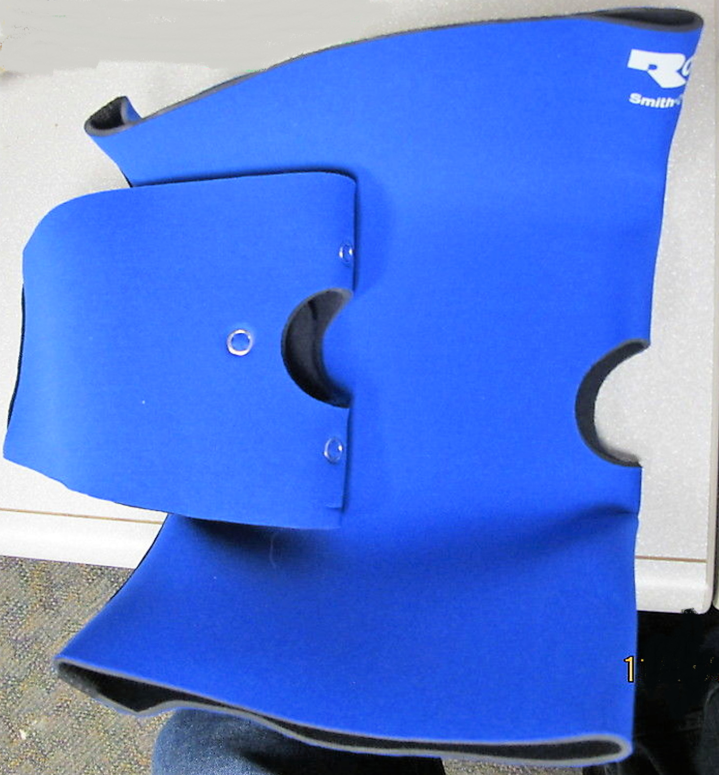 Rolyan Lateral J Support and Patella Stabilizer Left or Right XL [A5S3]