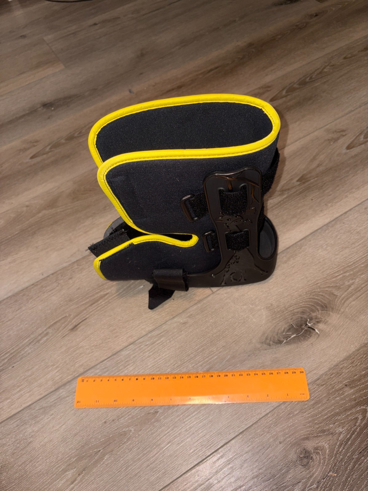 Procare Walker Boot MiniTrax Walking Brace Size Large | Pediatric Rehab