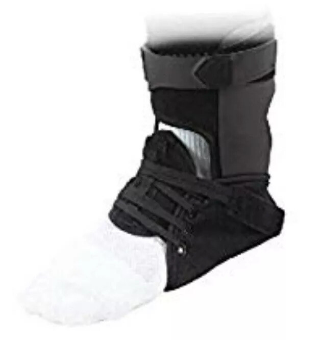 Comfortland Accord III Ankle Brace Black CL-301-3 Right Size Medium 8.5 – 12 NEW