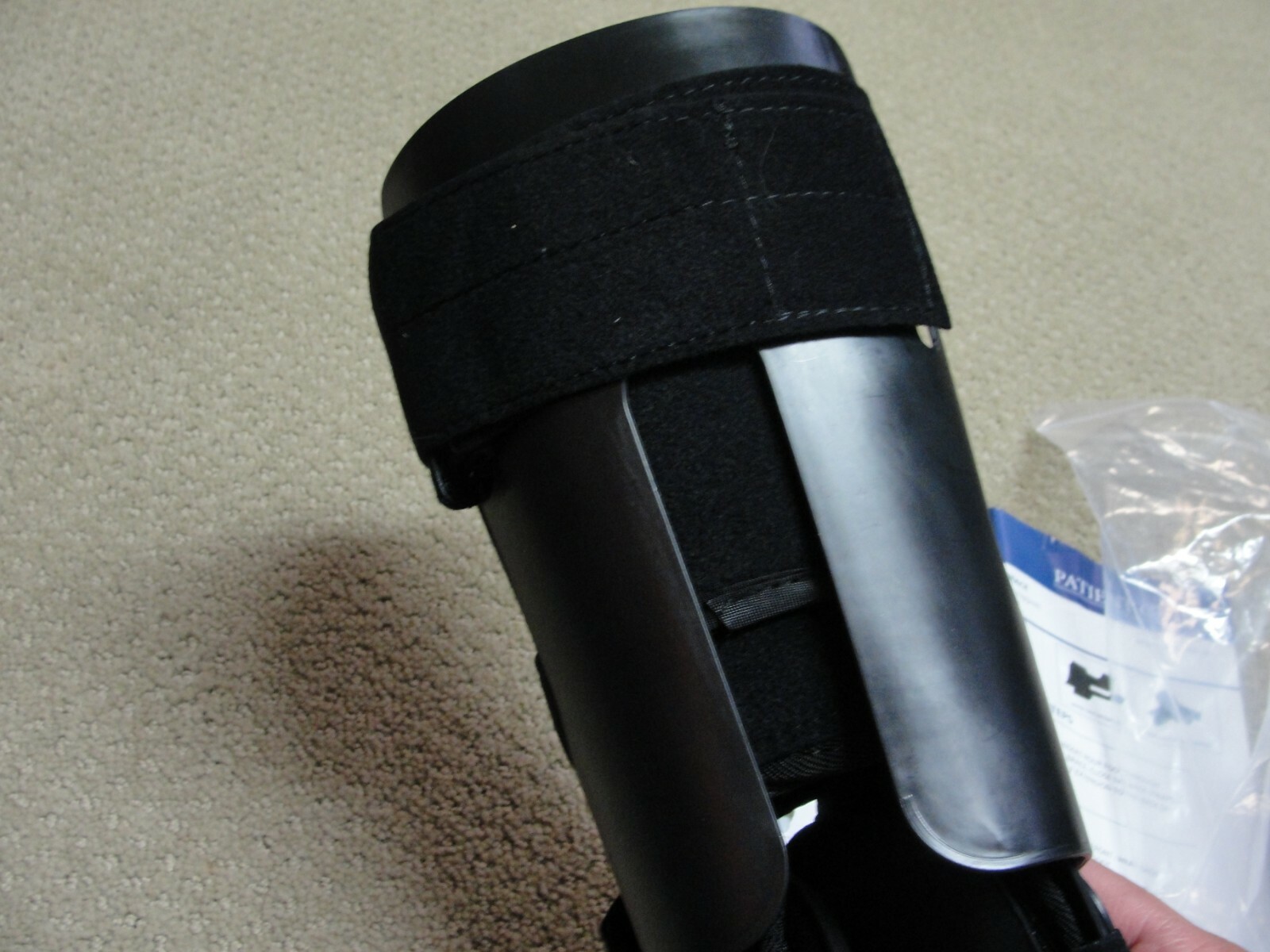 Vertaloc PRO Ankle Brace Medium for Left or Right Ankle NEW Model VL305PAB