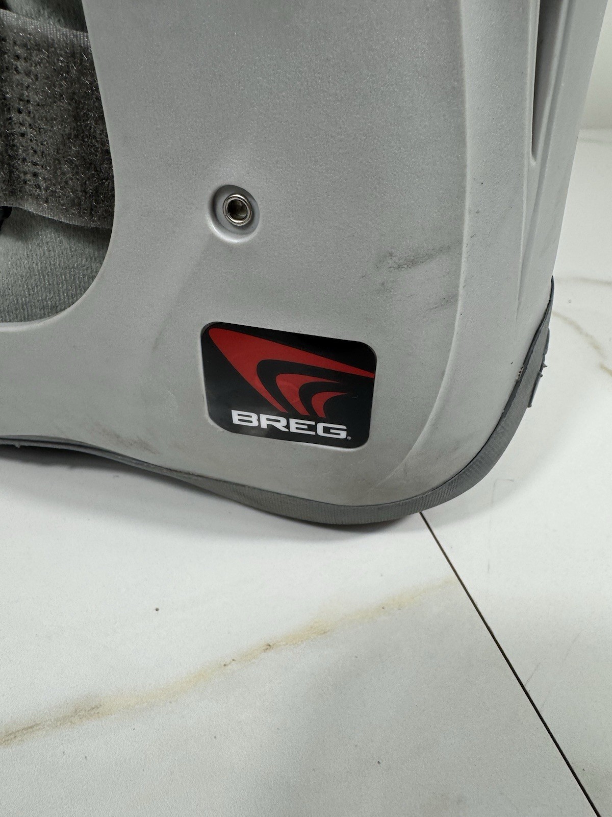 BREG Genesis Mid-Calf Full Shell Walker BOOT Medium-Used
