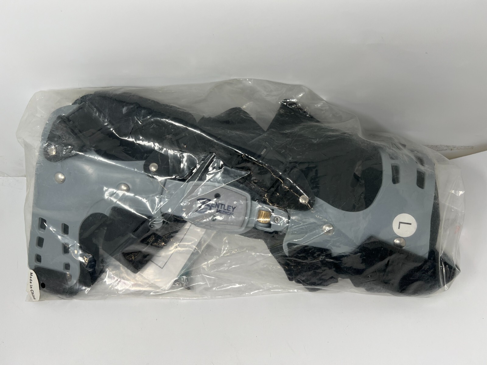 Bentley Medical Universal Knee Brace TL-51 LEFT Knee Brace Grey – NEW