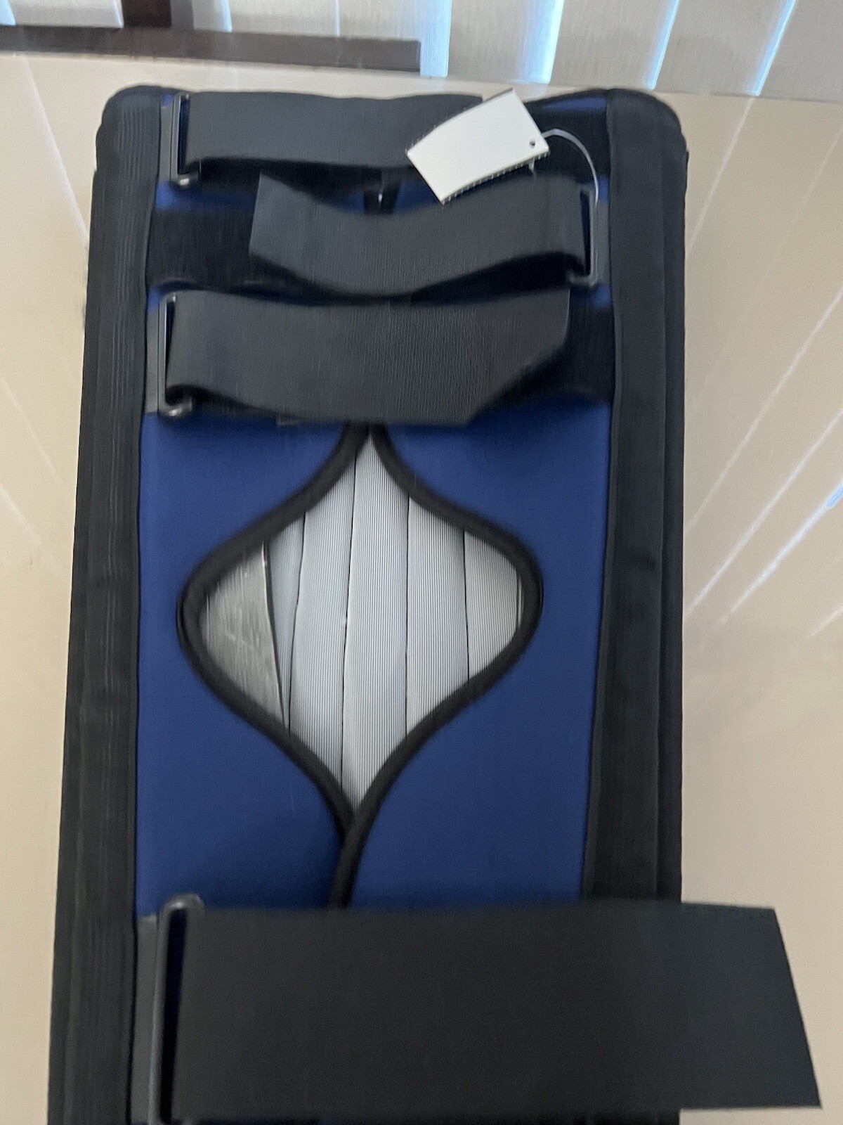 KNEE/LEG – SUPPORT/BRACE DJO Medium WITH ADJUSTABLE STRAPS