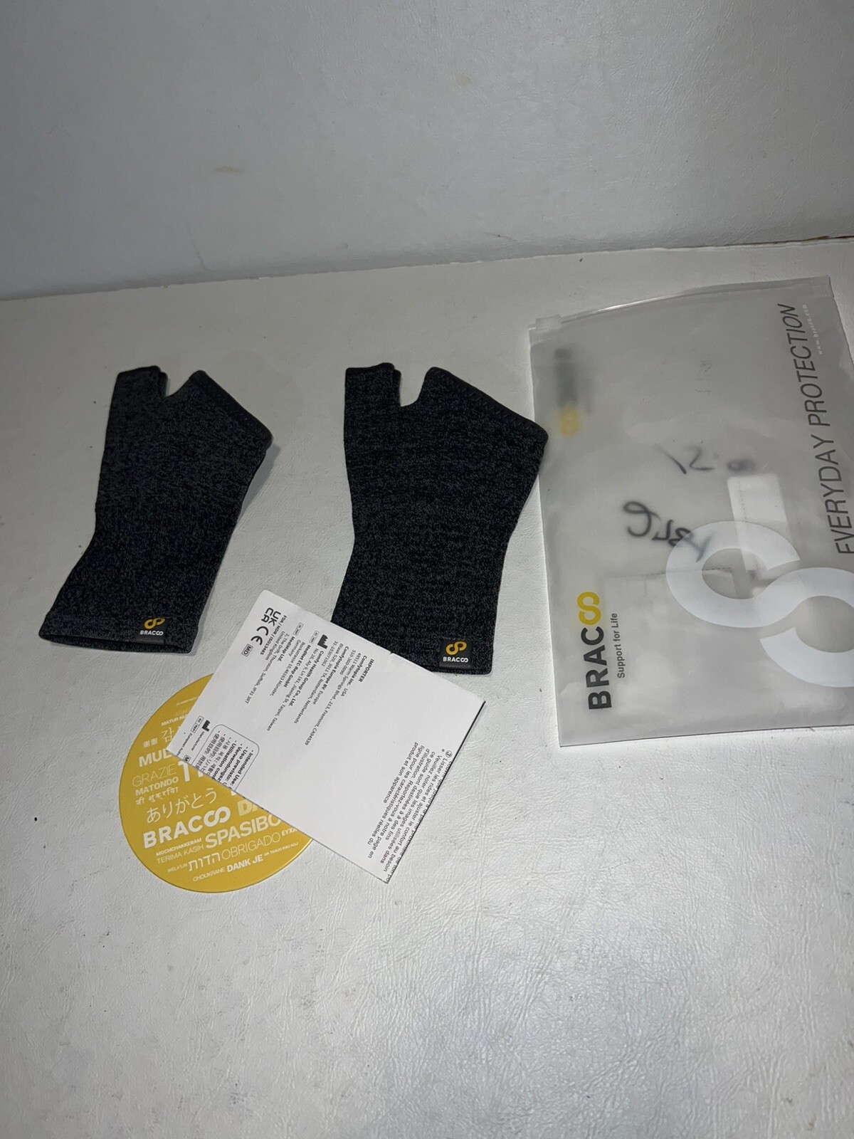 Bracoo Te60 Thumb Airy Sleeves Pair Small