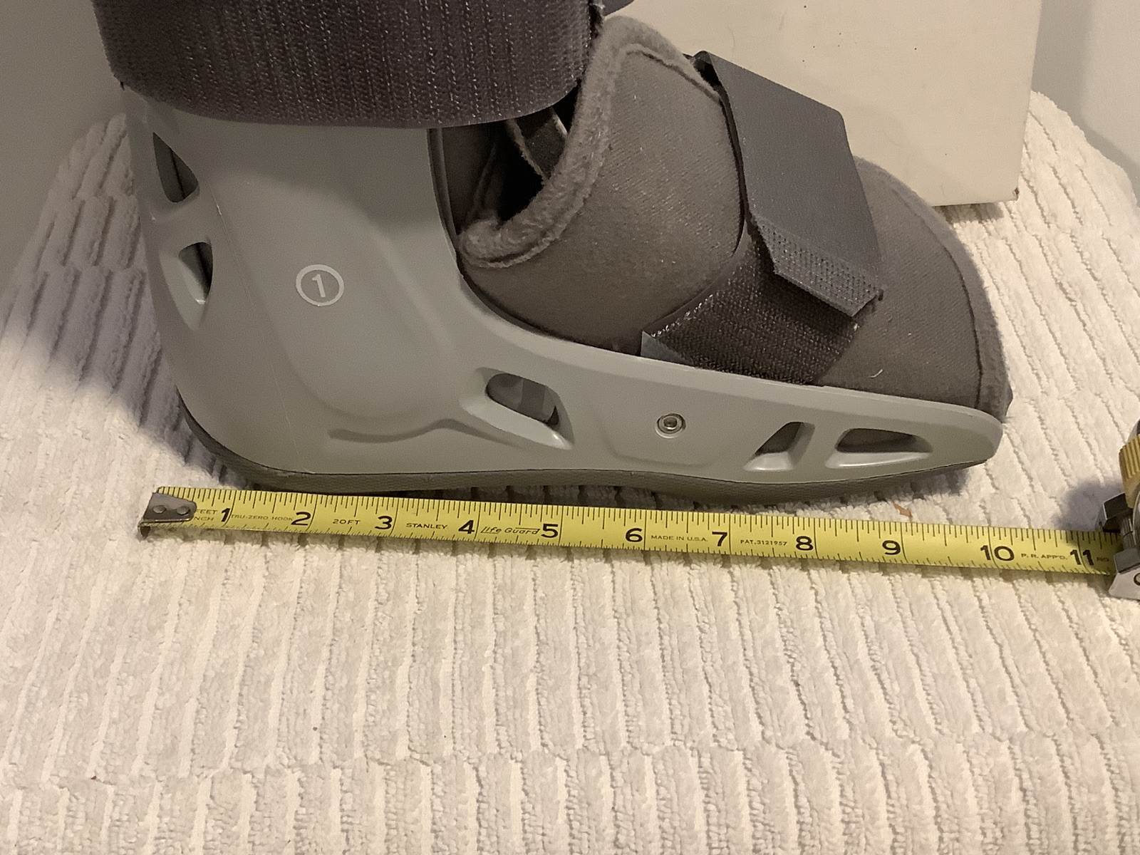 Aircast Softstrike Walking Post Surgical Boot Air Bag Pump Walking Cast DJO – Sm