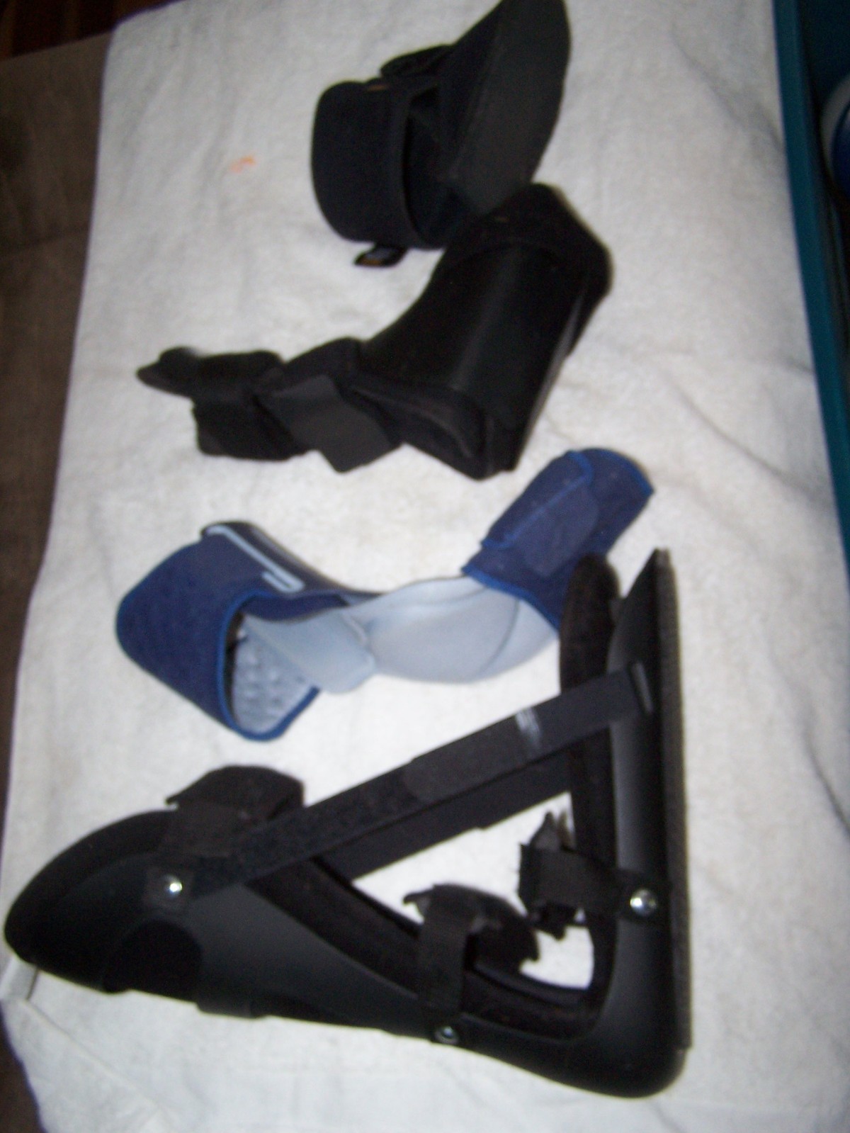 4 Different Plantar Fasciitis Boots Night Splint Systems, ACE, DNS, COREFLEX ACE