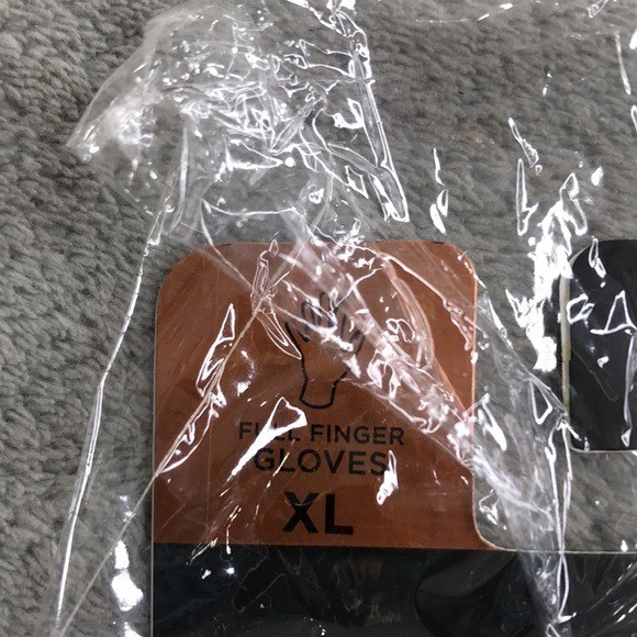 Tommie Copper Performance Gloves & a Pair of Wrist Sleeves with Palm Size XL