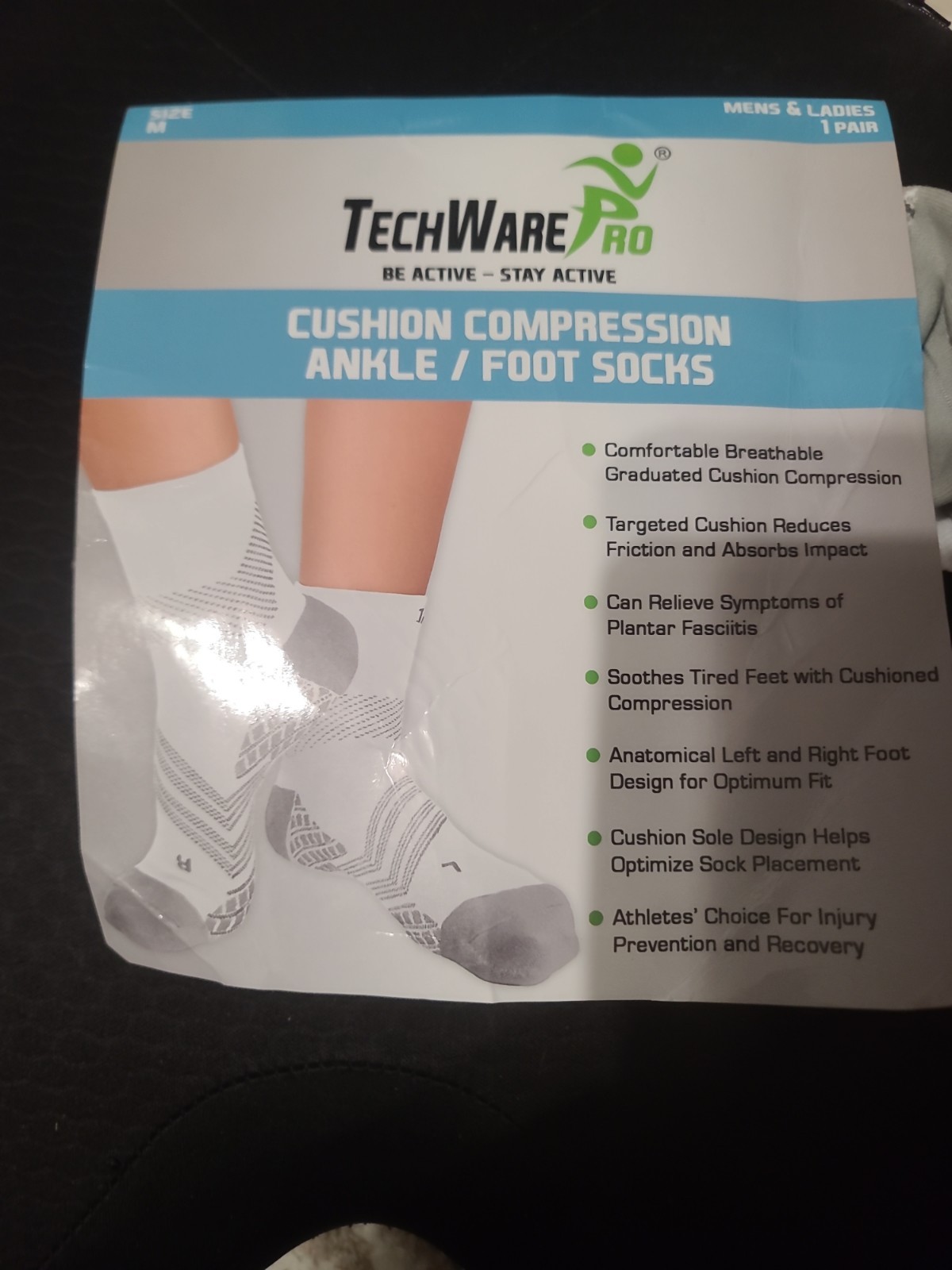 TechWare Pro Compression Ankle/Foot Socks Gray White Size M Be ActiveStay Active