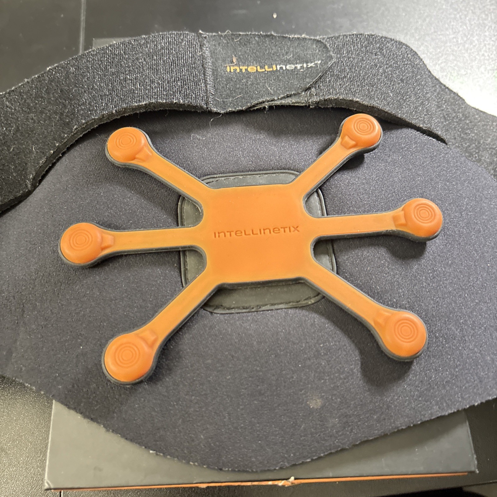 intellinetix Brownmed Universal Vibrating Therapy Wrap for Pain and Recovery