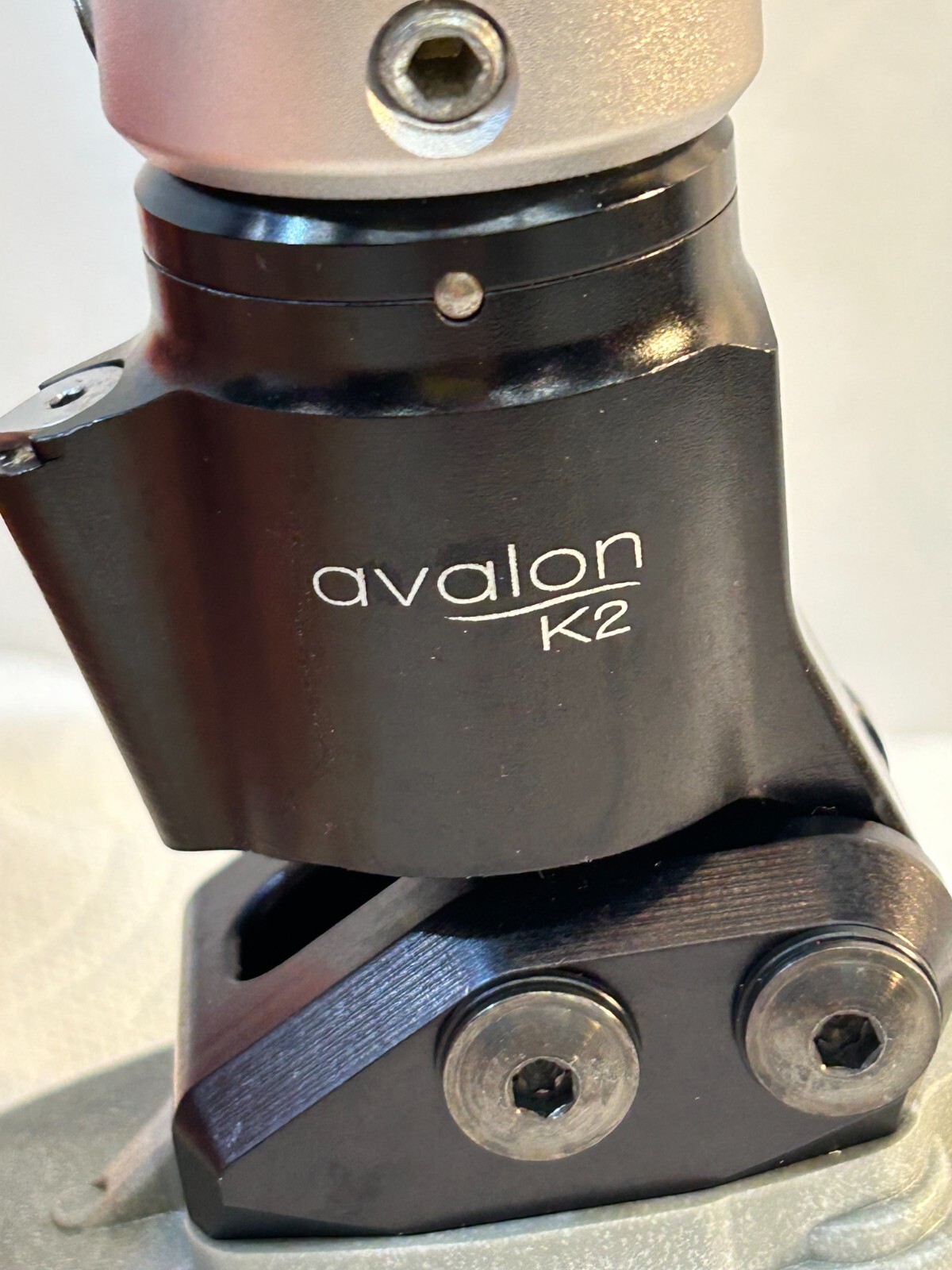 Avalon K2 Prosthetic Hydraulic Right or Left + attachments