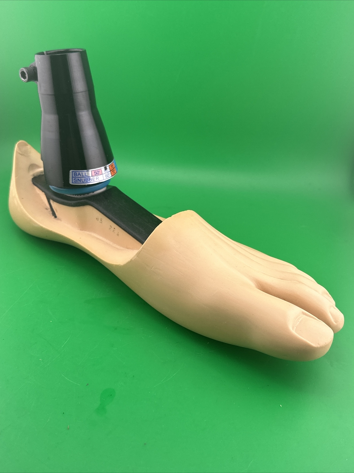 Endolite Blatchford Multiflex Multi Flex Size 28 Prosthetic Foot. Left Foot