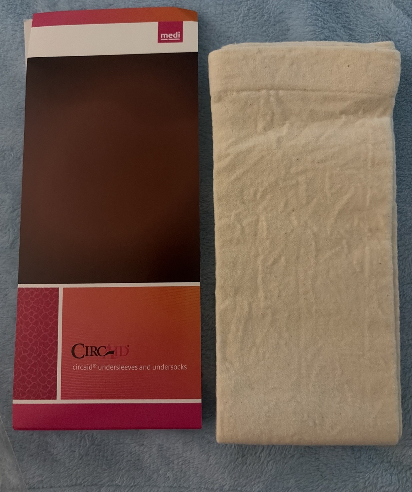 CIRCAID Left and Right Under Compression Leg Sleeve Lower Leg Cream One Size