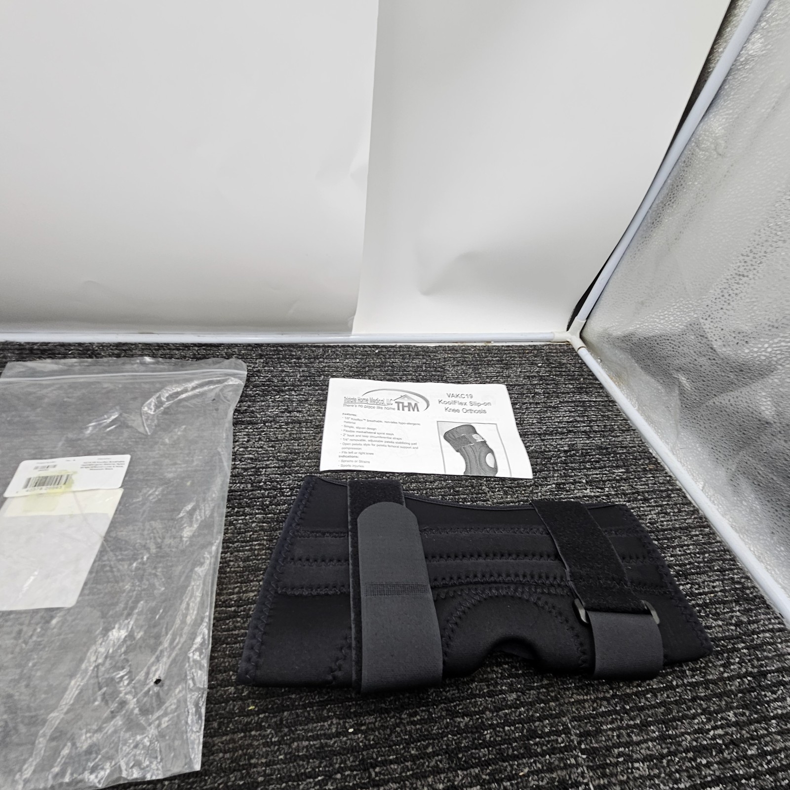 THM VAKC19 XS KoolFlex Slip-on Knee Orthosis / 2″ hook and loop Strap