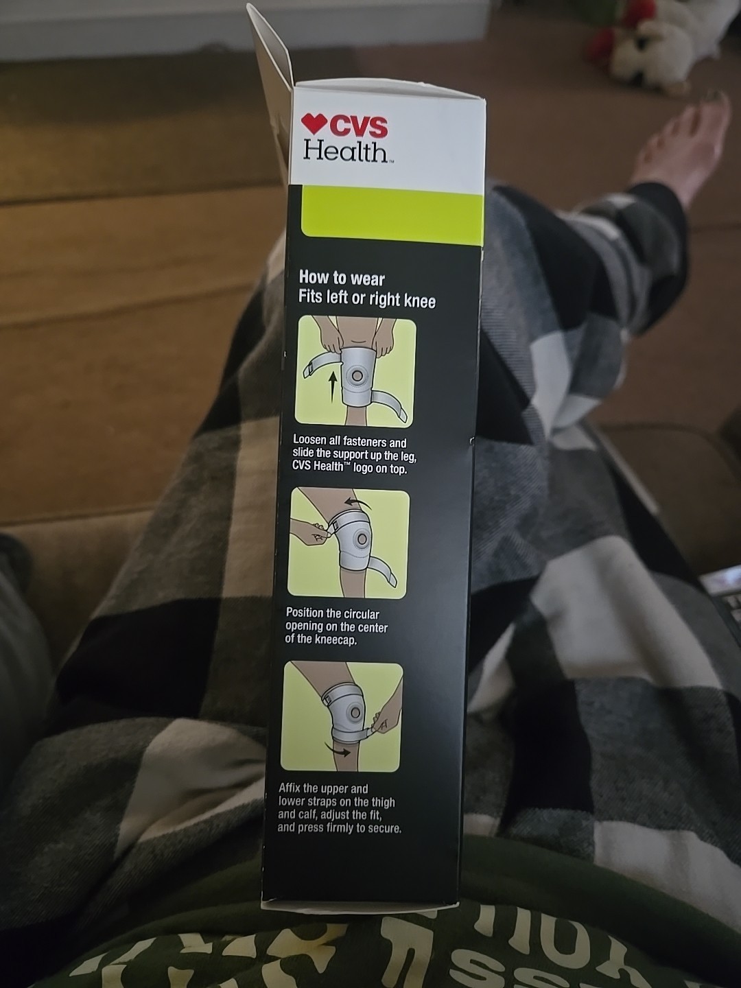 CVS Health Compression Knee Support Brace for Pain Relief – Large Size