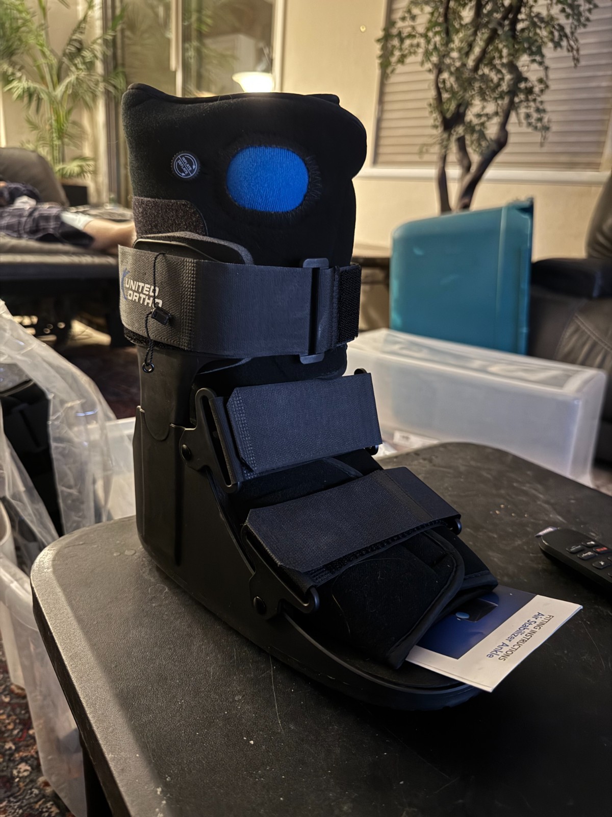 NWT United Ortho USA14115 Air Cam Walker Fracture Boot, Ankle Stabilizer w/ship!