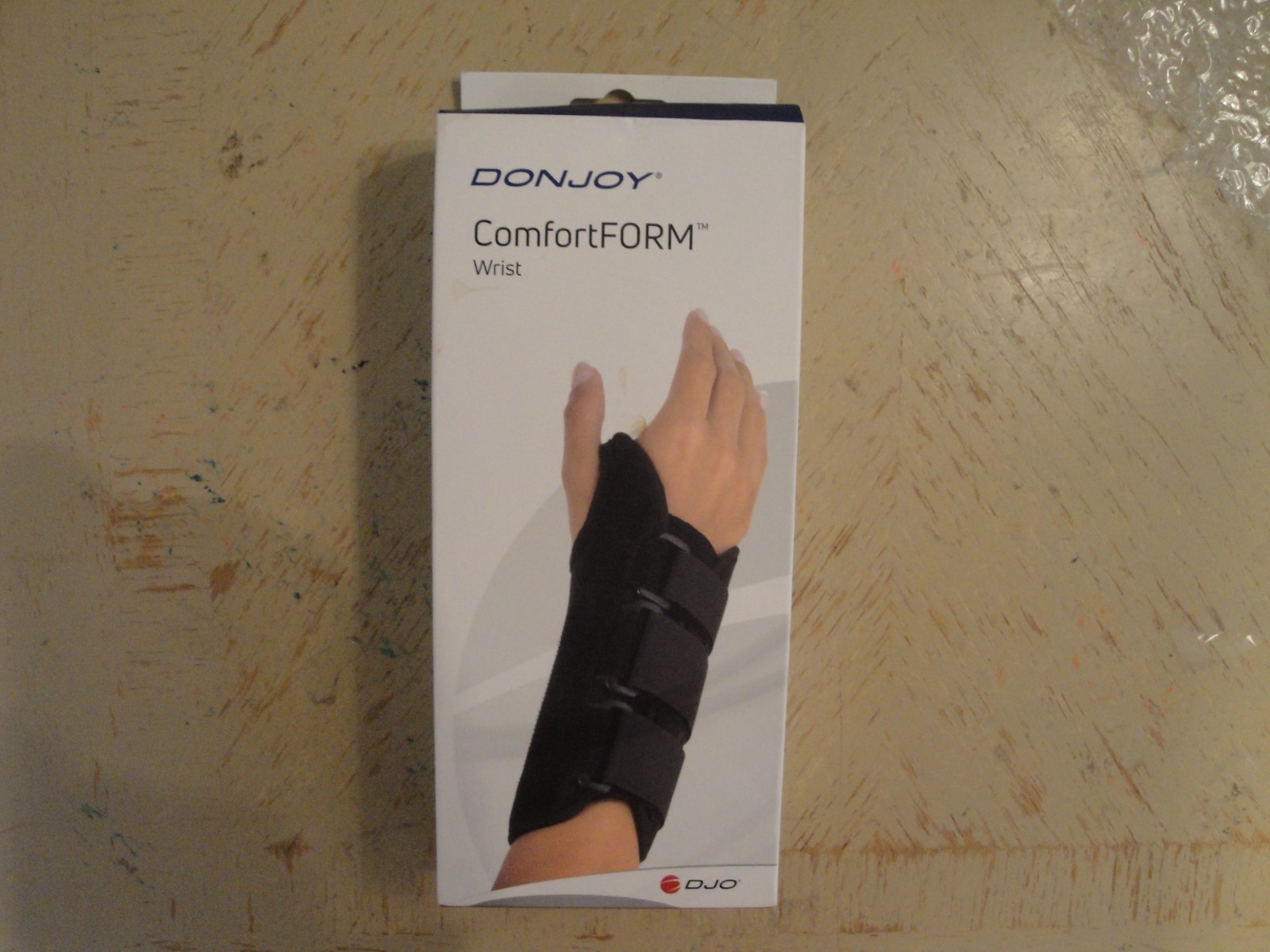DonJoy Orthopedics Procare Comfortform Wrist Support Brace Right Hand Small #S24