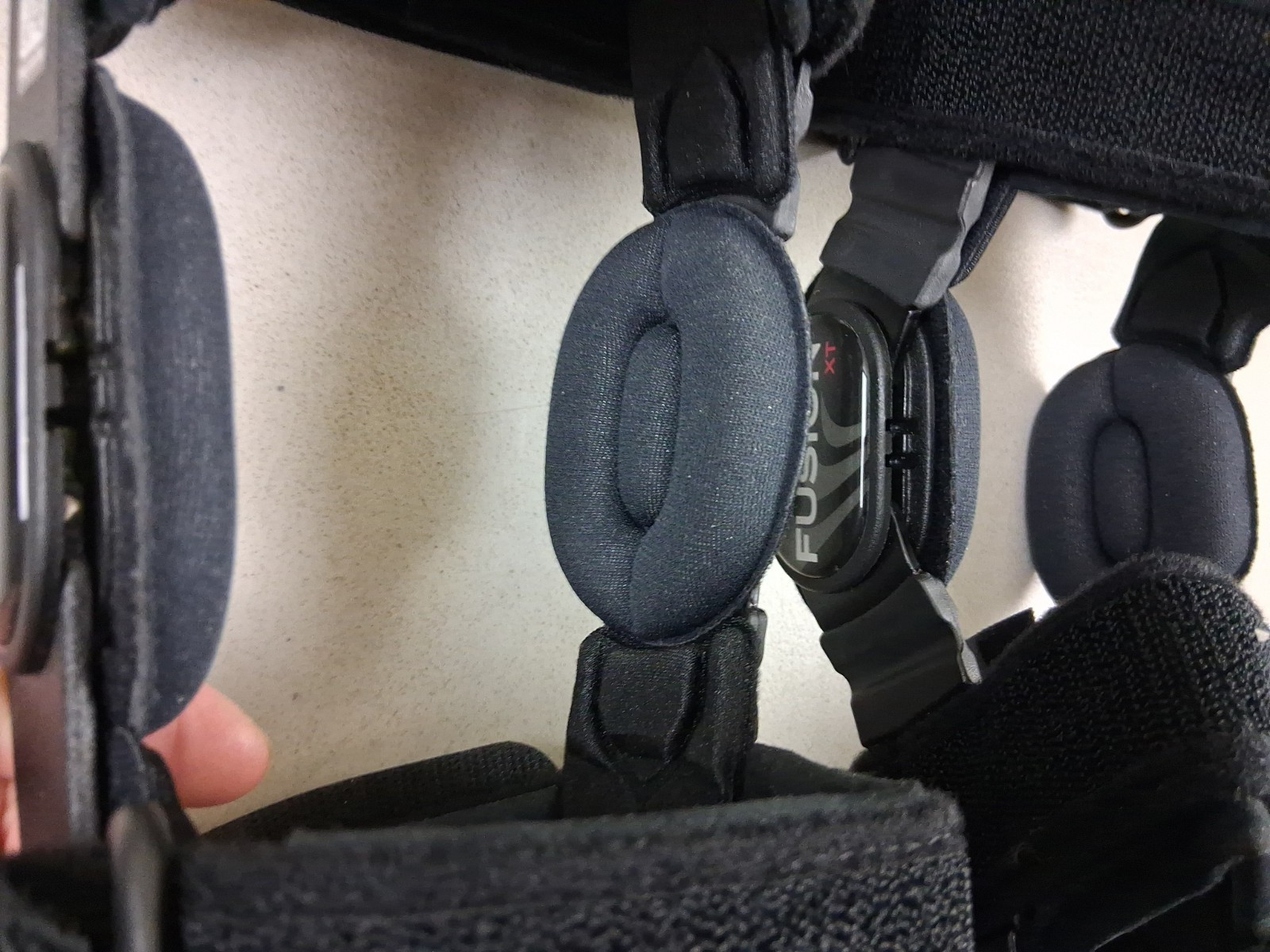 Pair Breg Fusion XT Right Left Knee Brace Small Black ACL Recovery