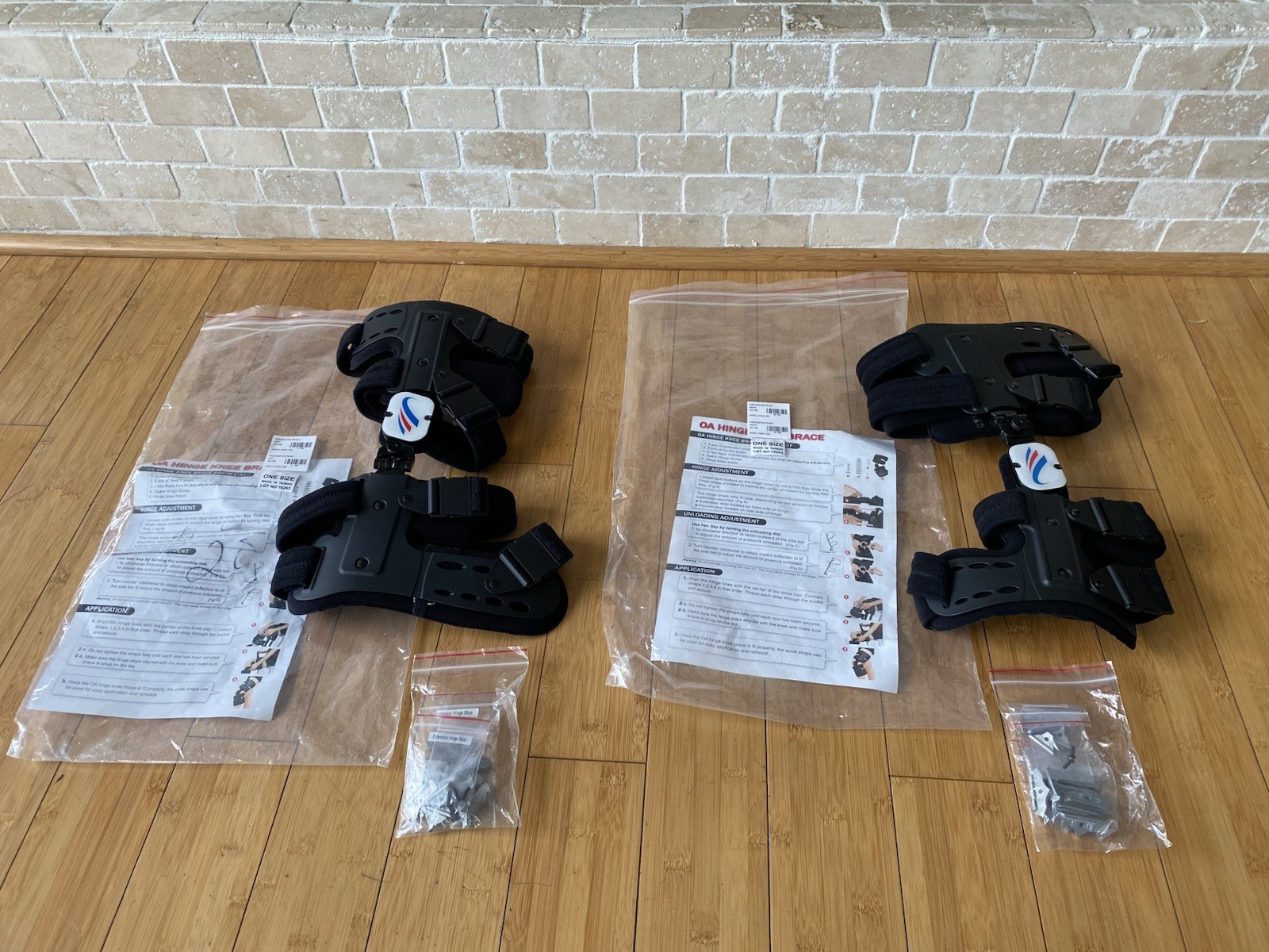 Set Of Two OA Hinge Knee Brace One Size Fits All Pain Buster PB-001 Left & Right