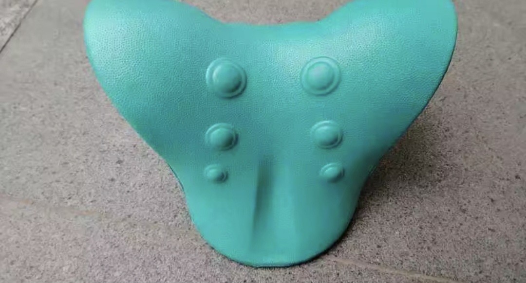 Neck And Shoulder Relaxer, C-Shape Cervical Traction , Relax Spine Alignment