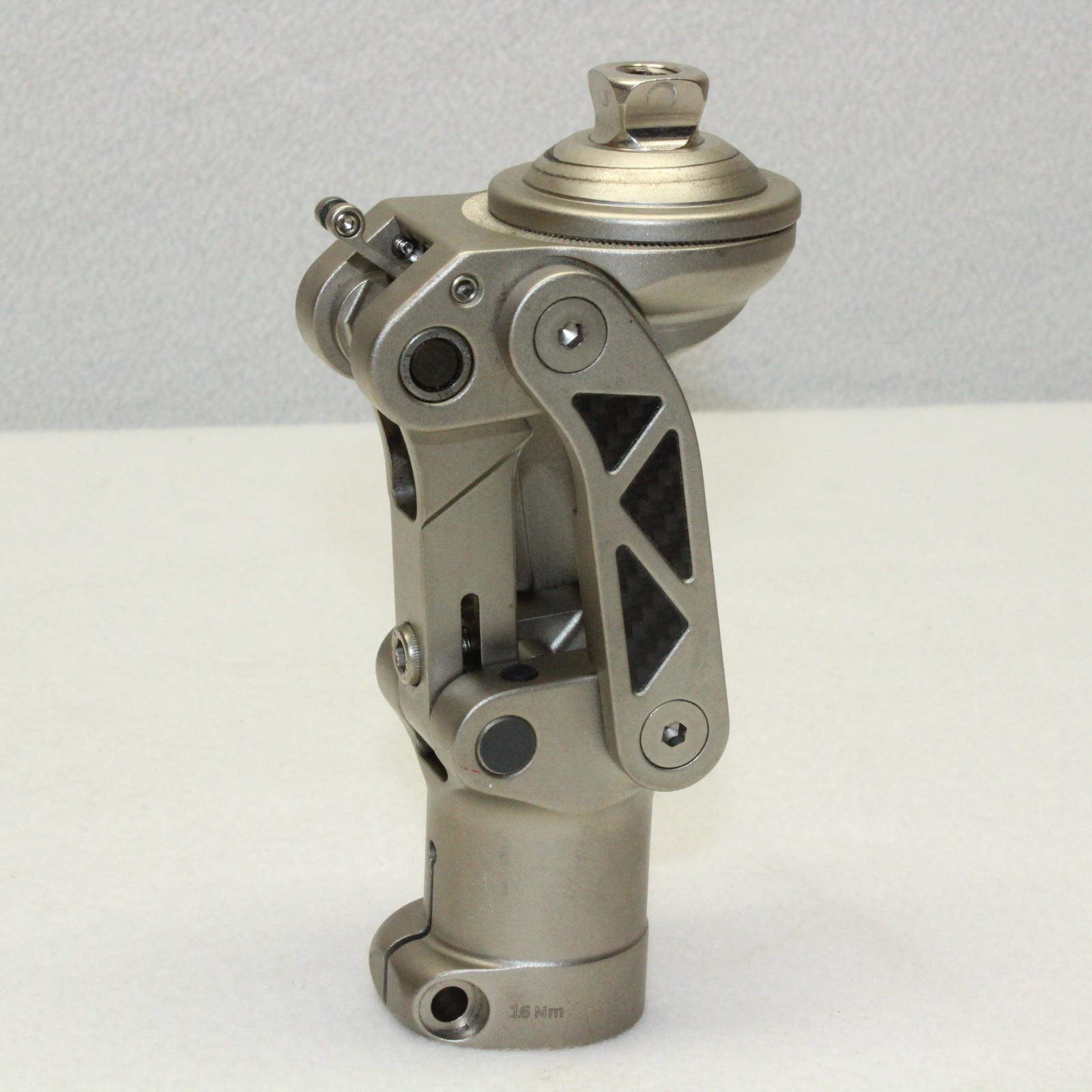 EXCELLENT OSSUR OFM1 BALANCE MECHANICAL POLYCENTRIC PROSTHETIC KNEE SYSTEM