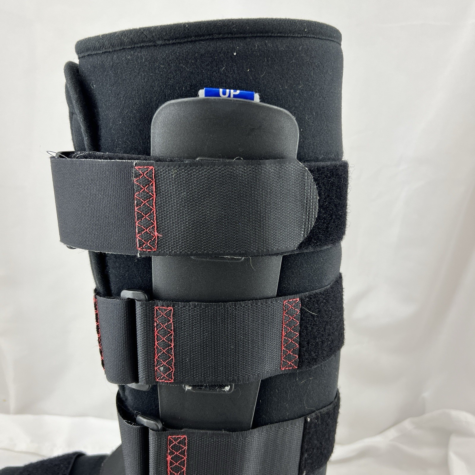ProCare XcelTrax Air Ankle Walker Brace/Walking Boot Medium Adjustable air pump