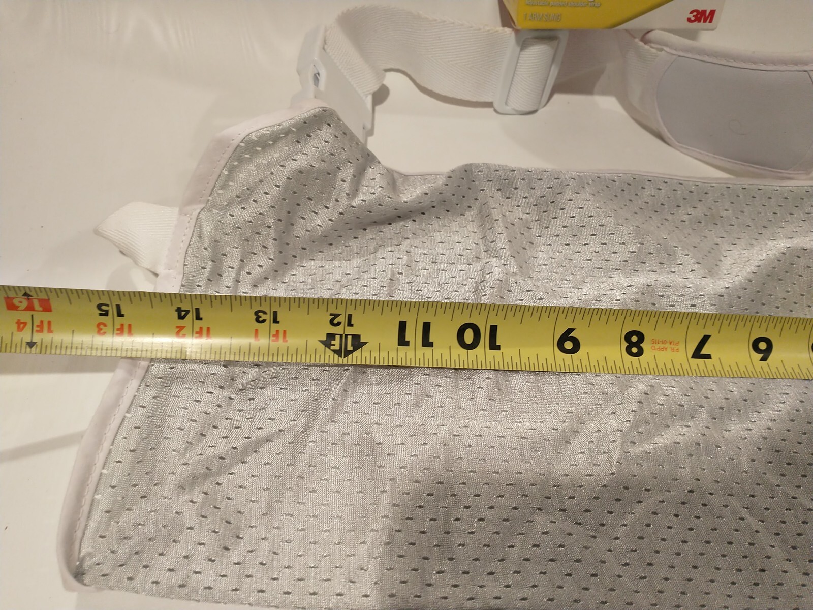 ACE Adjustable Padded Shoulder Strap Arm Sling Helps reduce hand fatigue