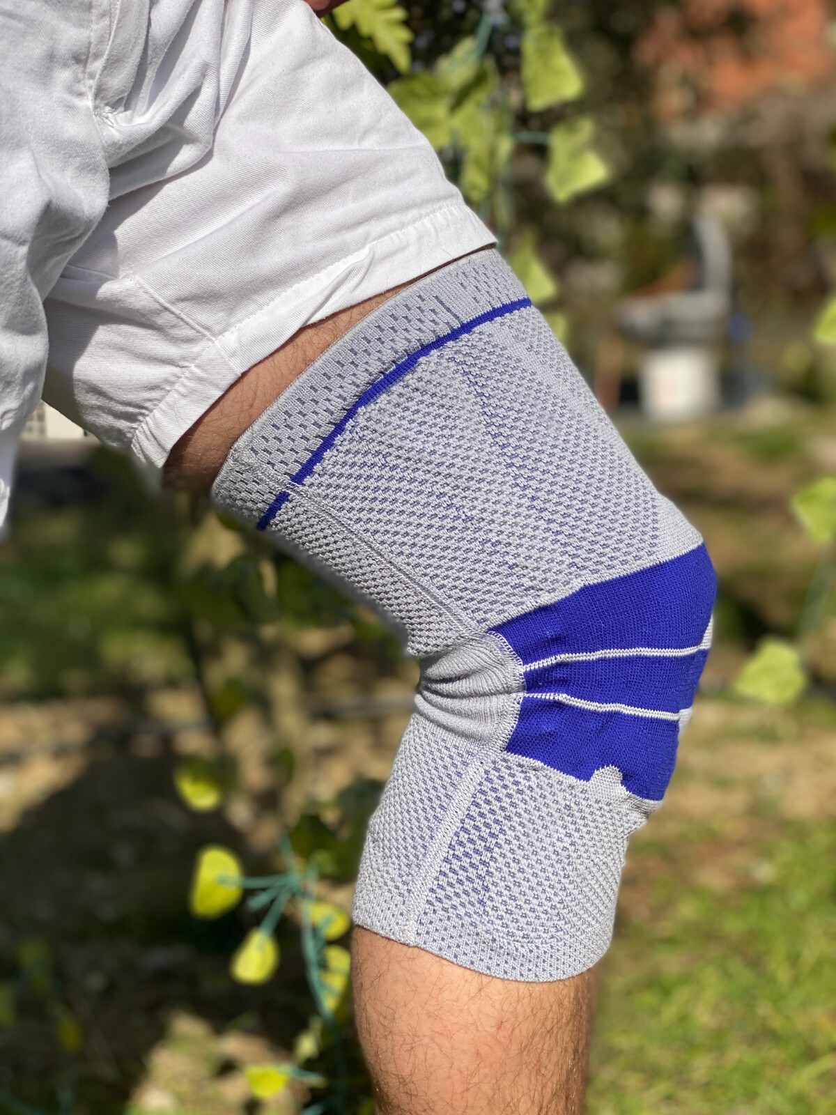 Bauerfeind GenuTrain Size 4 Knee Joint Brace Patella Support Meniscus ACL Hinge