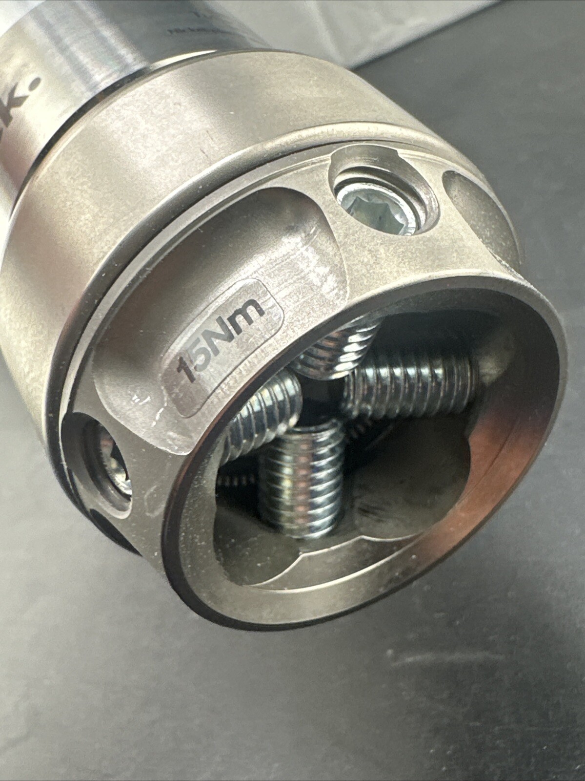 OTTOBOCK Otto Bock 2R67 Tube Adapter With Torsion Unit. Prosthetic Pylon
