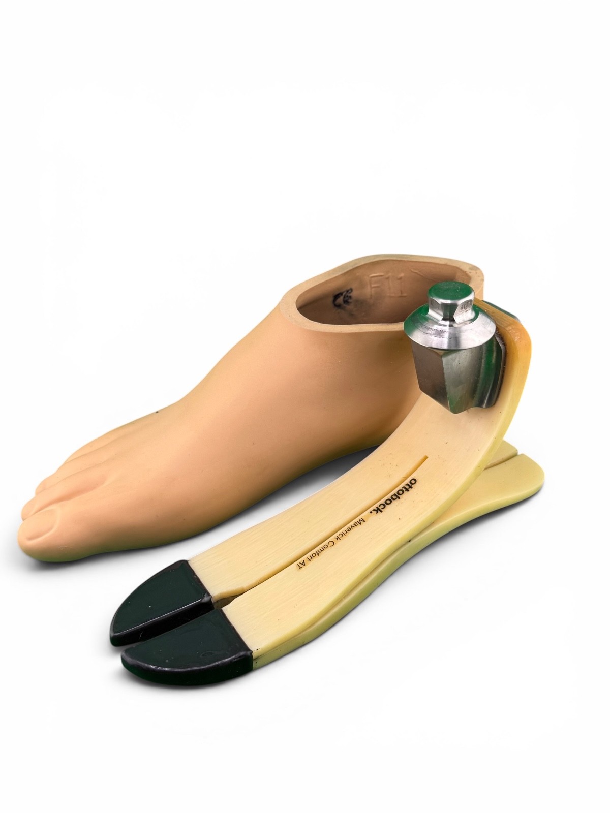otto Bock Freedom Maverick Comfort AT prosthetic Foot. Size 28, Category 7 right