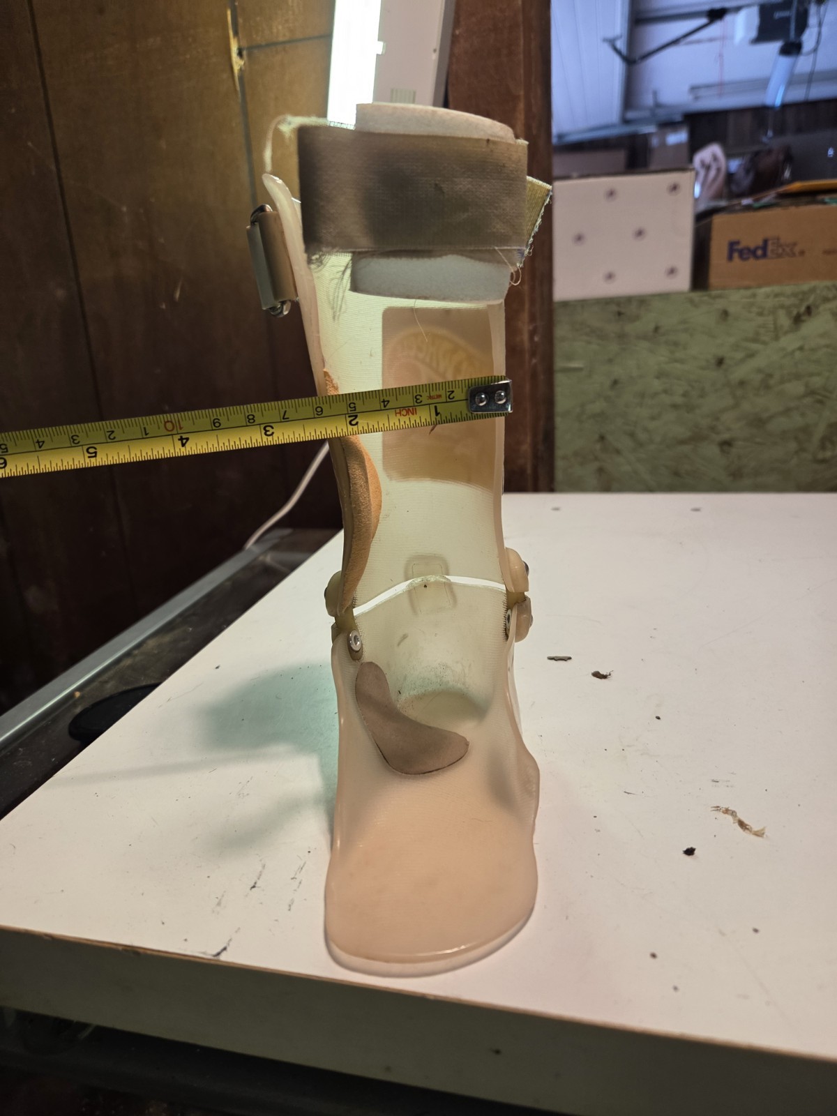 Vintage Child Orthopedic Foot Brace. UNTESTED. SEE PICS